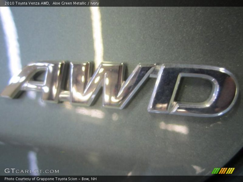 Aloe Green Metallic / Ivory 2010 Toyota Venza AWD