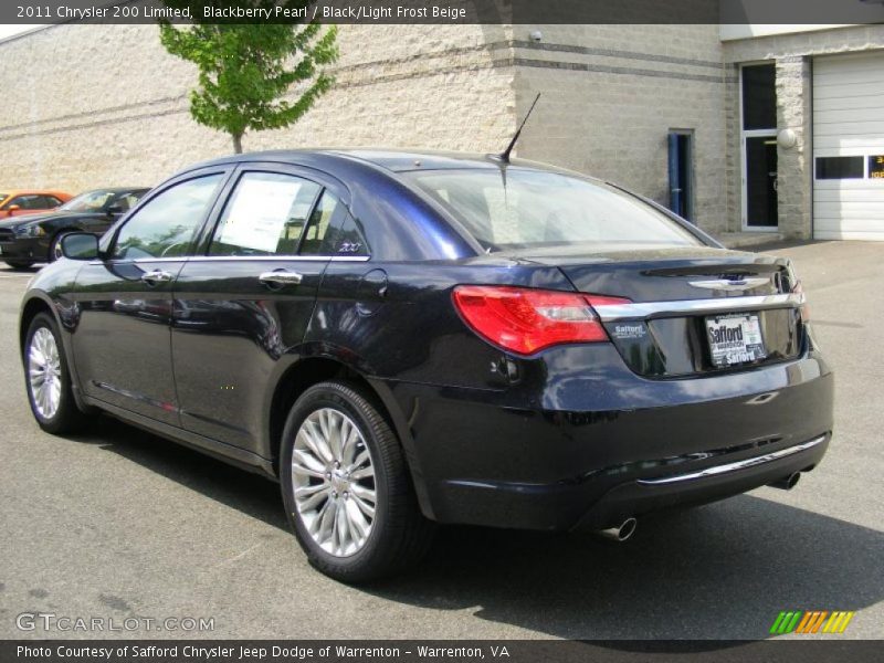 Blackberry Pearl / Black/Light Frost Beige 2011 Chrysler 200 Limited