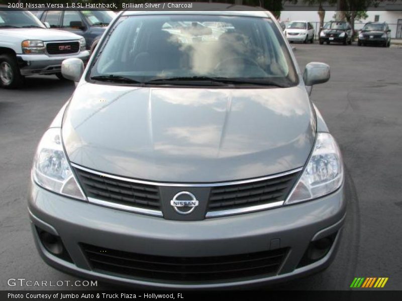 Brilliant Silver / Charcoal 2008 Nissan Versa 1.8 SL Hatchback