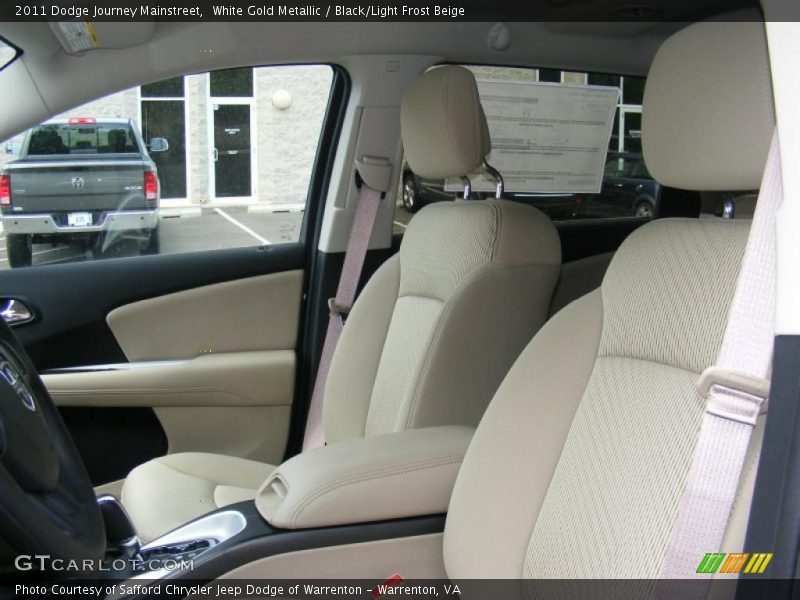 White Gold Metallic / Black/Light Frost Beige 2011 Dodge Journey Mainstreet