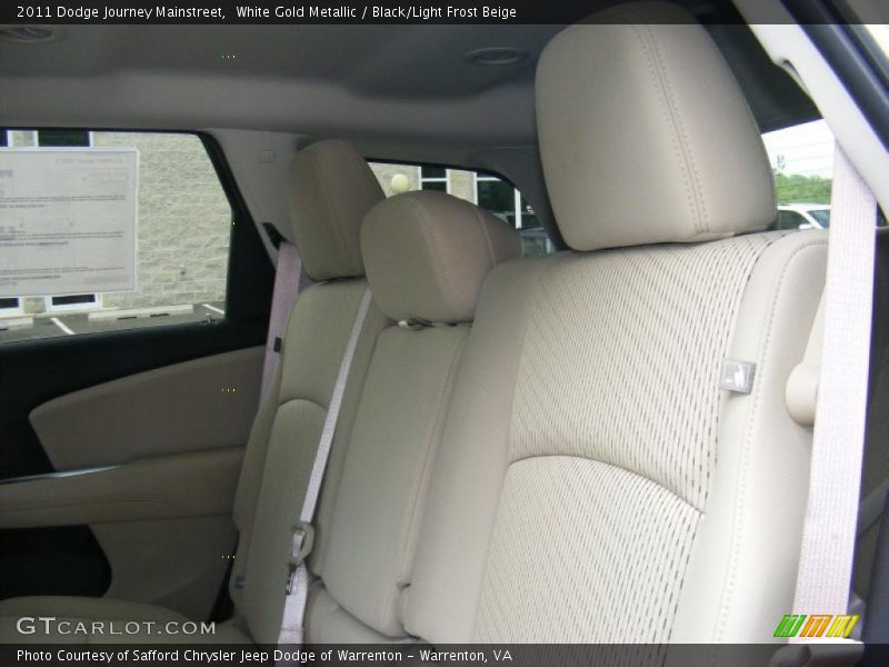 White Gold Metallic / Black/Light Frost Beige 2011 Dodge Journey Mainstreet