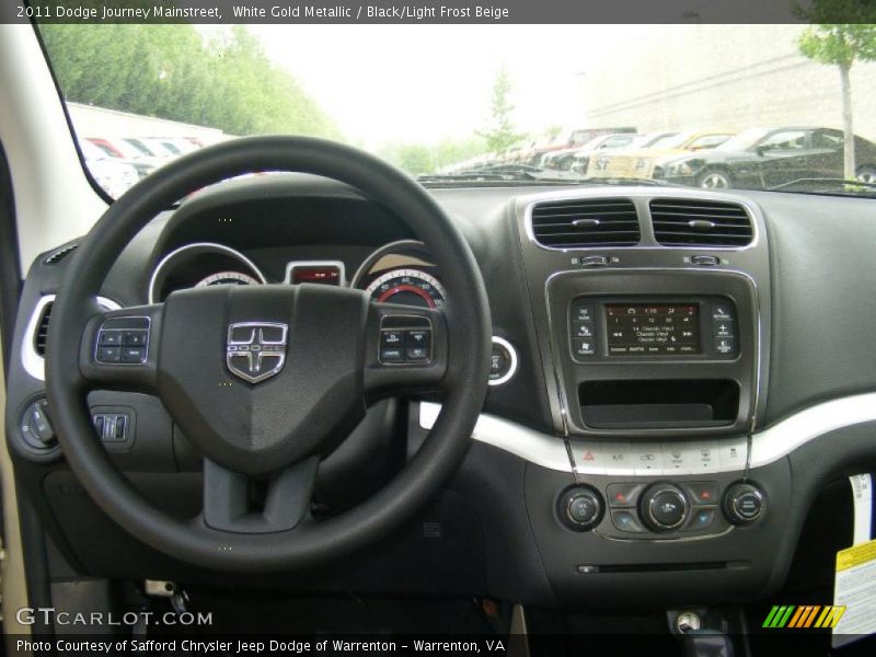 White Gold Metallic / Black/Light Frost Beige 2011 Dodge Journey Mainstreet