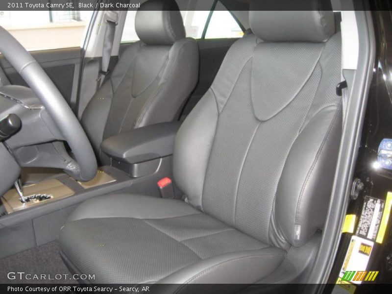Black / Dark Charcoal 2011 Toyota Camry SE