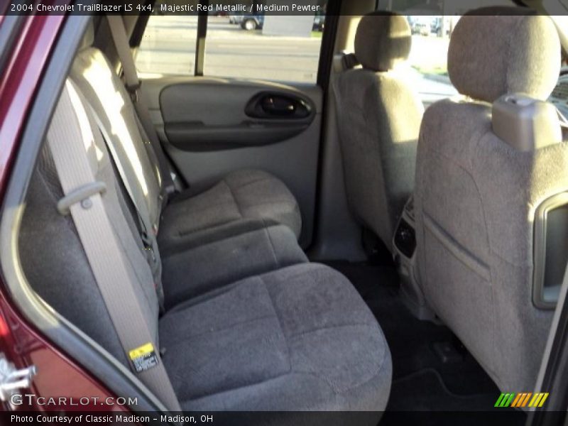 Majestic Red Metallic / Medium Pewter 2004 Chevrolet TrailBlazer LS 4x4