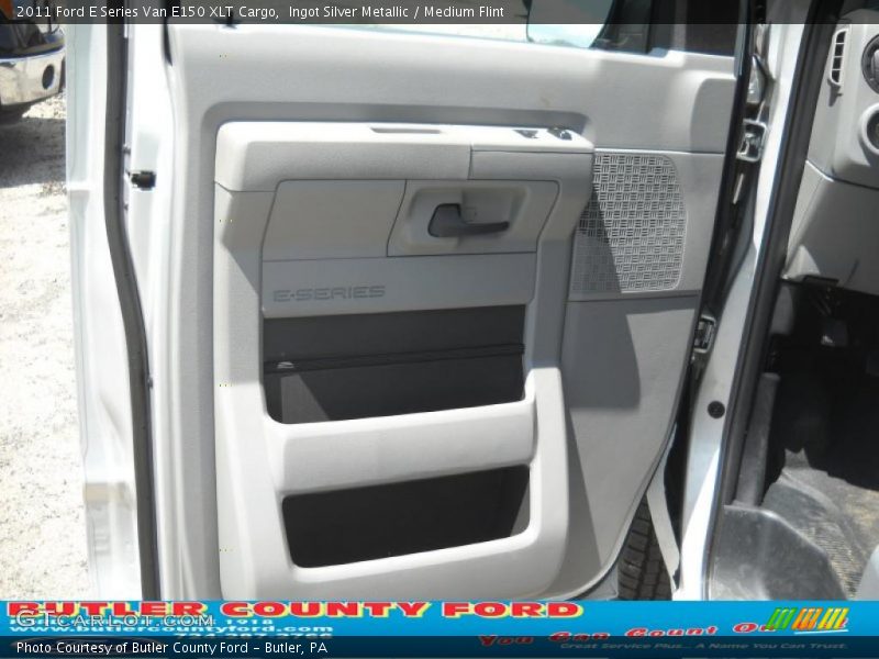 Ingot Silver Metallic / Medium Flint 2011 Ford E Series Van E150 XLT Cargo