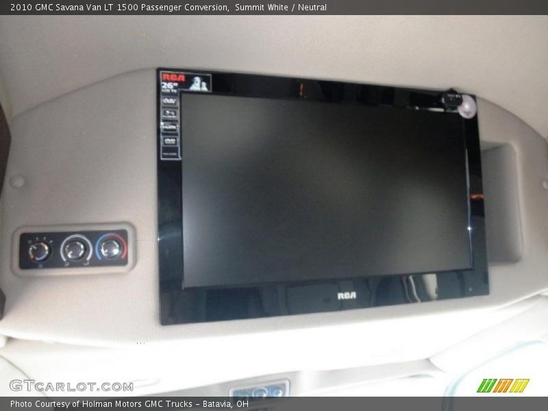 Summit White / Neutral 2010 GMC Savana Van LT 1500 Passenger Conversion