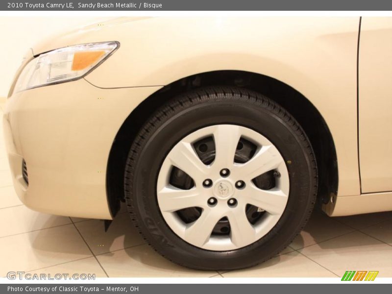 Sandy Beach Metallic / Bisque 2010 Toyota Camry LE
