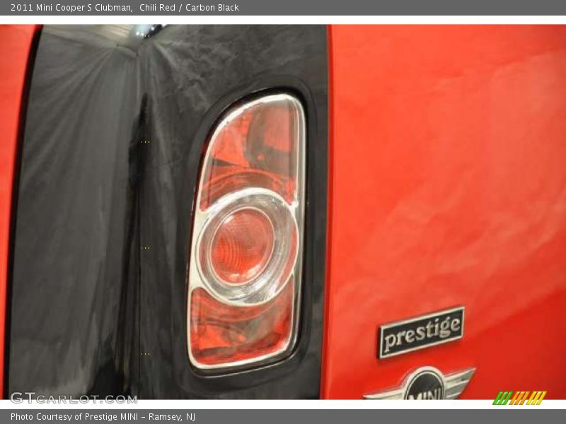 Chili Red / Carbon Black 2011 Mini Cooper S Clubman
