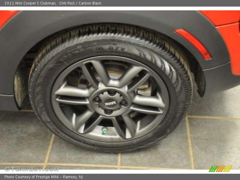 Chili Red / Carbon Black 2011 Mini Cooper S Clubman