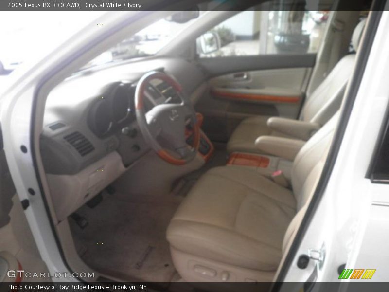 Crystal White / Ivory 2005 Lexus RX 330 AWD