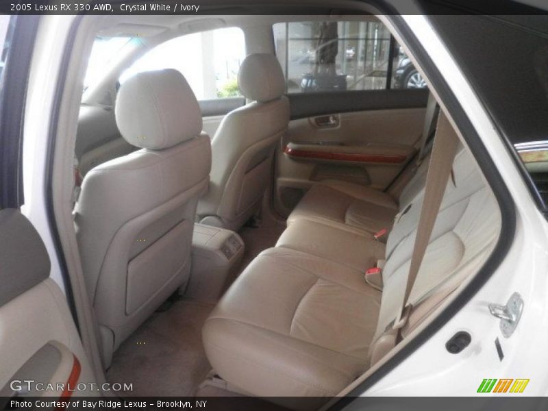 Crystal White / Ivory 2005 Lexus RX 330 AWD