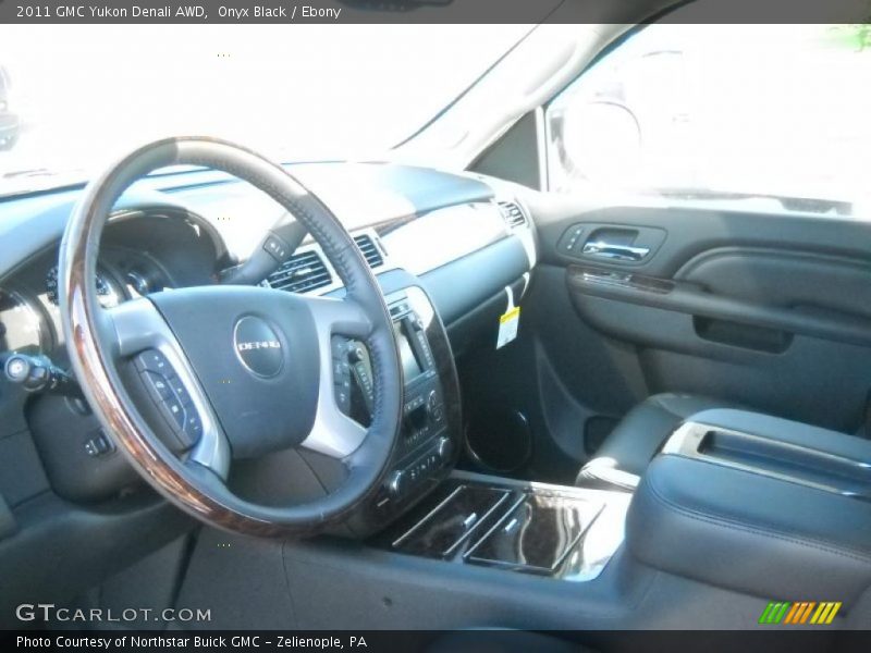 Onyx Black / Ebony 2011 GMC Yukon Denali AWD