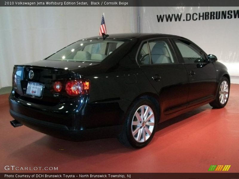 Black / Cornsilk Beige 2010 Volkswagen Jetta Wolfsburg Edition Sedan