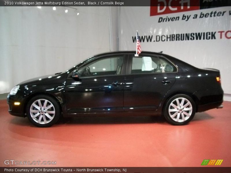 Black / Cornsilk Beige 2010 Volkswagen Jetta Wolfsburg Edition Sedan