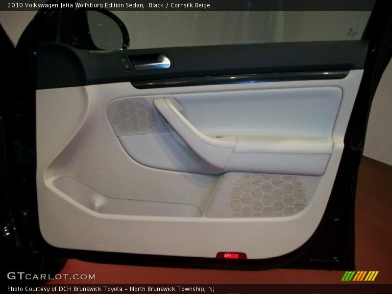 Black / Cornsilk Beige 2010 Volkswagen Jetta Wolfsburg Edition Sedan