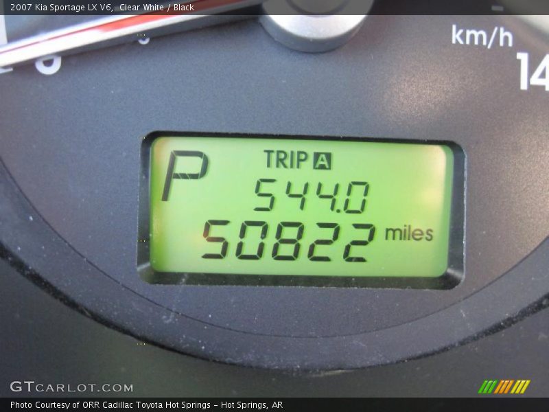 Clear White / Black 2007 Kia Sportage LX V6