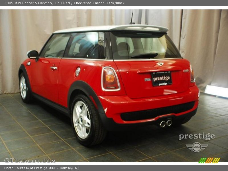Chili Red / Checkered Carbon Black/Black 2009 Mini Cooper S Hardtop