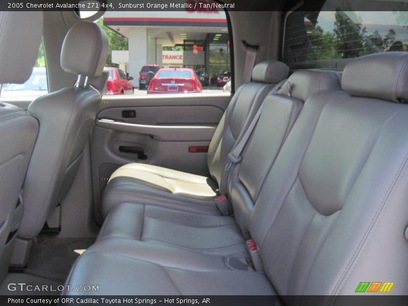 Sunburst Orange Metallic / Tan/Neutral 2005 Chevrolet Avalanche Z71 4x4