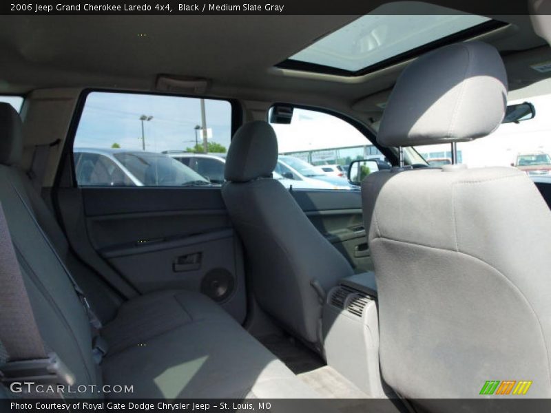 Black / Medium Slate Gray 2006 Jeep Grand Cherokee Laredo 4x4