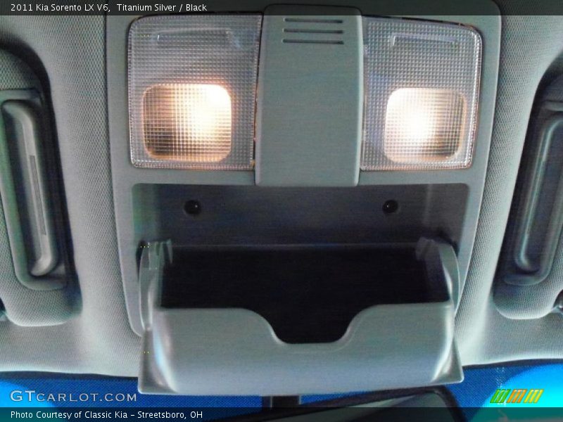 Titanium Silver / Black 2011 Kia Sorento LX V6