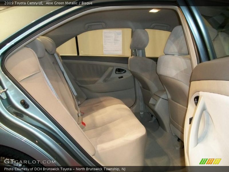 Aloe Green Metallic / Bisque 2009 Toyota Camry LE