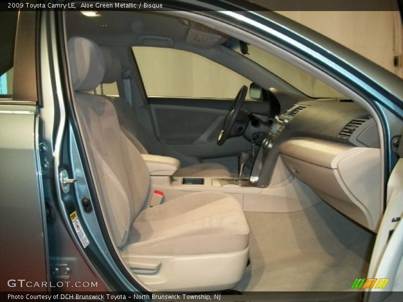 Aloe Green Metallic / Bisque 2009 Toyota Camry LE