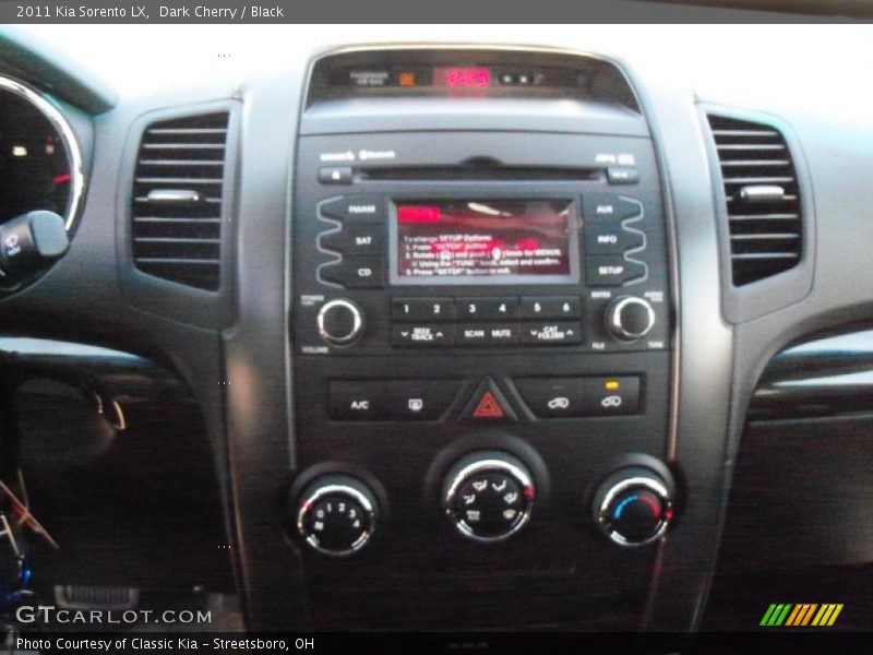 Dark Cherry / Black 2011 Kia Sorento LX