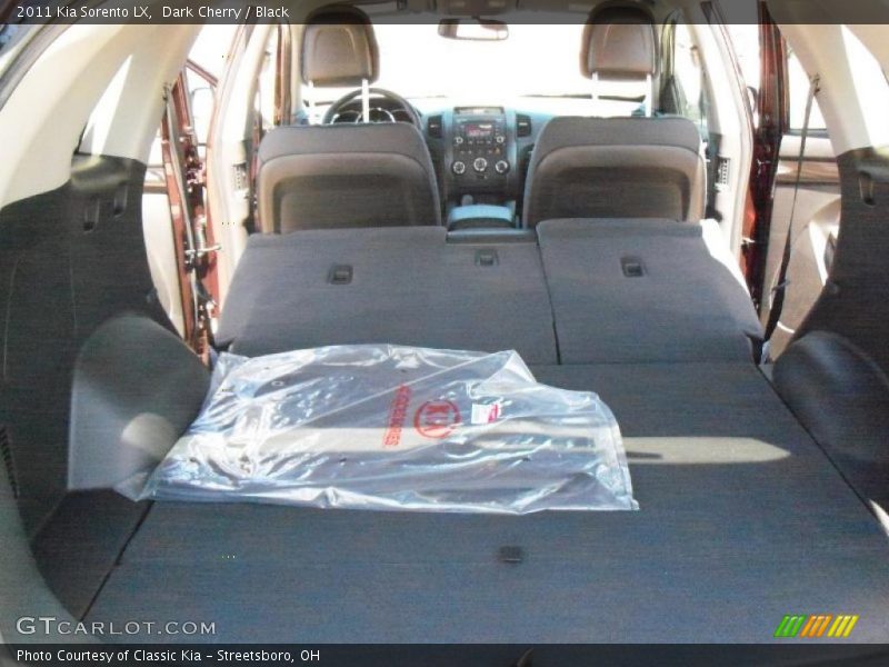 Dark Cherry / Black 2011 Kia Sorento LX