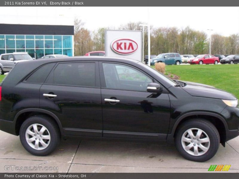 Ebony Black / Black 2011 Kia Sorento EX V6