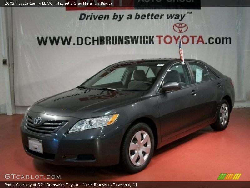 Magnetic Gray Metallic / Bisque 2009 Toyota Camry LE V6