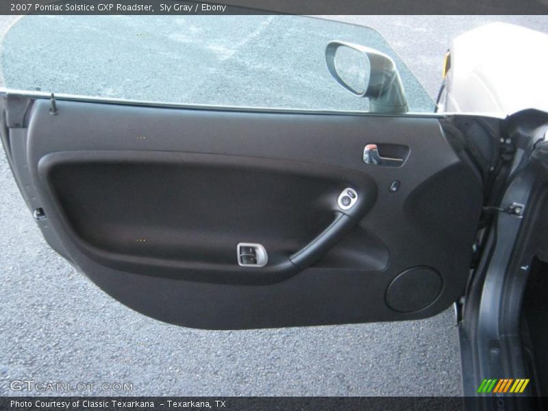 Door Panel of 2007 Solstice GXP Roadster