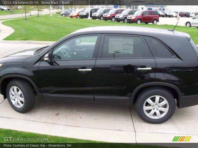 Ebony Black / Black 2011 Kia Sorento EX V6