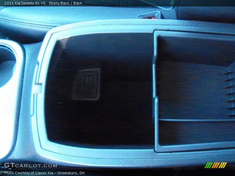 Ebony Black / Black 2011 Kia Sorento EX V6