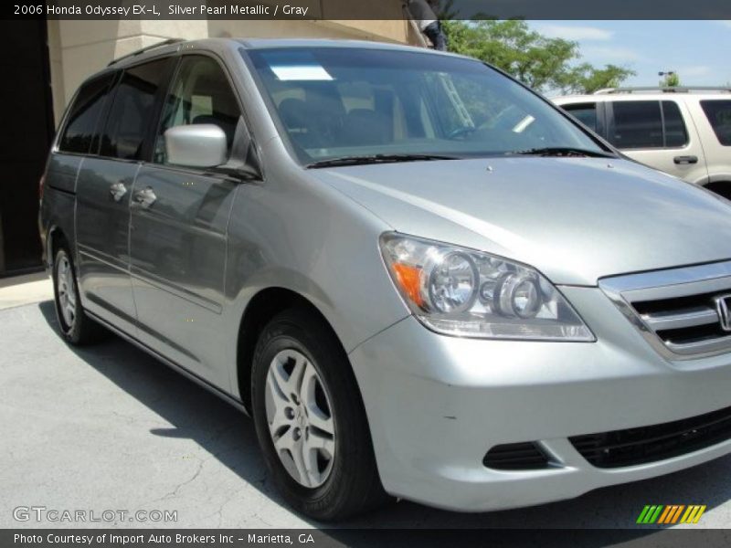 Silver Pearl Metallic / Gray 2006 Honda Odyssey EX-L