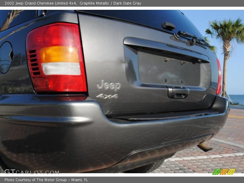 Graphite Metallic / Dark Slate Gray 2002 Jeep Grand Cherokee Limited 4x4