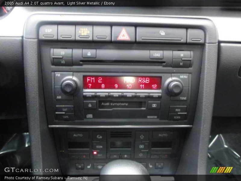 Controls of 2005 A4 2.0T quattro Avant