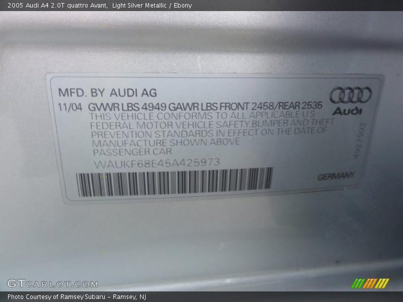 Light Silver Metallic / Ebony 2005 Audi A4 2.0T quattro Avant