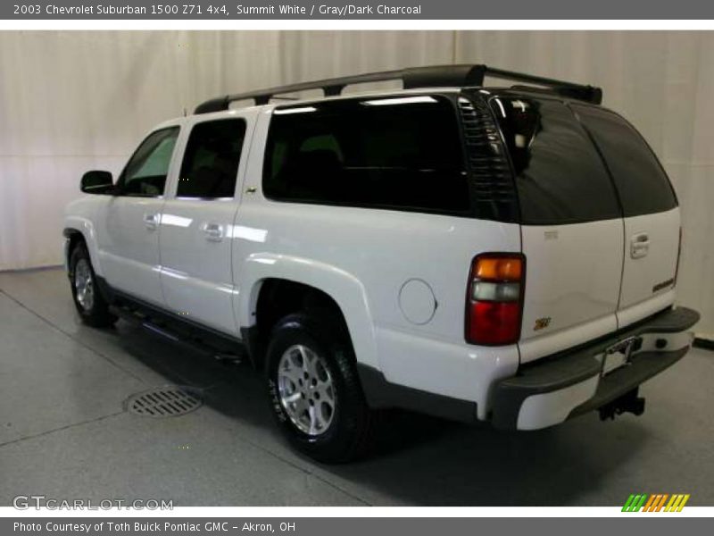 Summit White / Gray/Dark Charcoal 2003 Chevrolet Suburban 1500 Z71 4x4