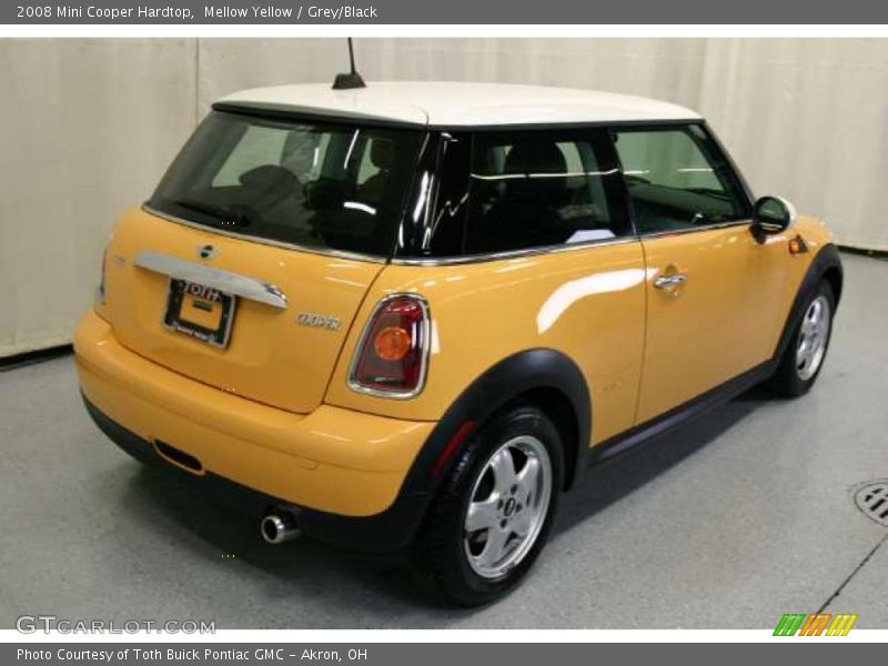 Mellow Yellow / Grey/Black 2008 Mini Cooper Hardtop