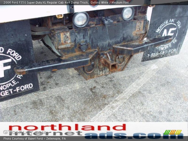 Oxford White / Medium Flint 2006 Ford F350 Super Duty XL Regular Cab 4x4 Dump Truck