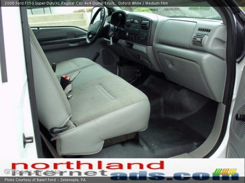 Oxford White / Medium Flint 2006 Ford F350 Super Duty XL Regular Cab 4x4 Dump Truck