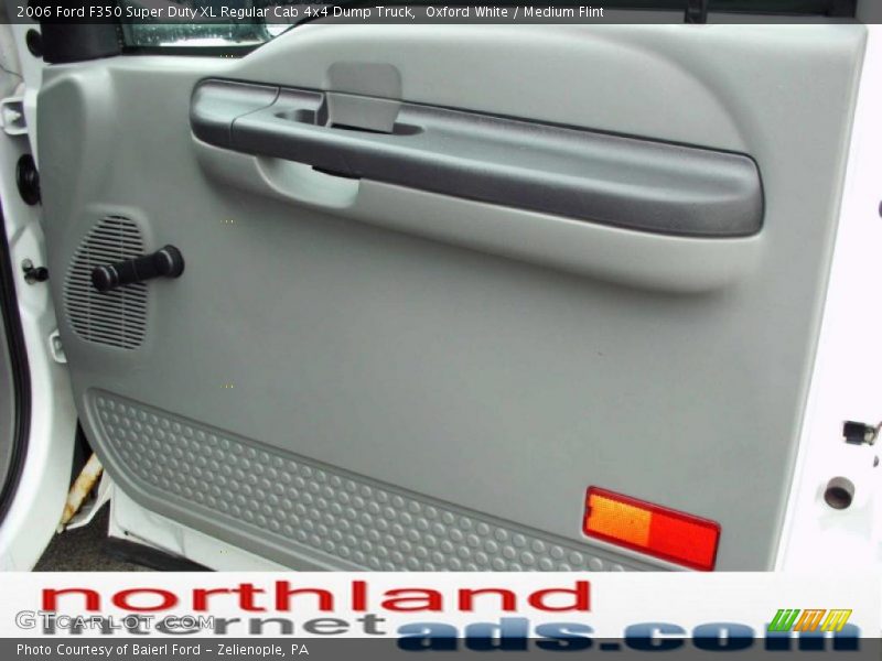 Oxford White / Medium Flint 2006 Ford F350 Super Duty XL Regular Cab 4x4 Dump Truck