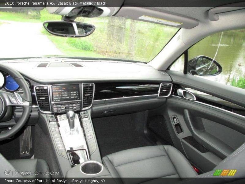 Basalt Black Metallic / Black 2010 Porsche Panamera 4S