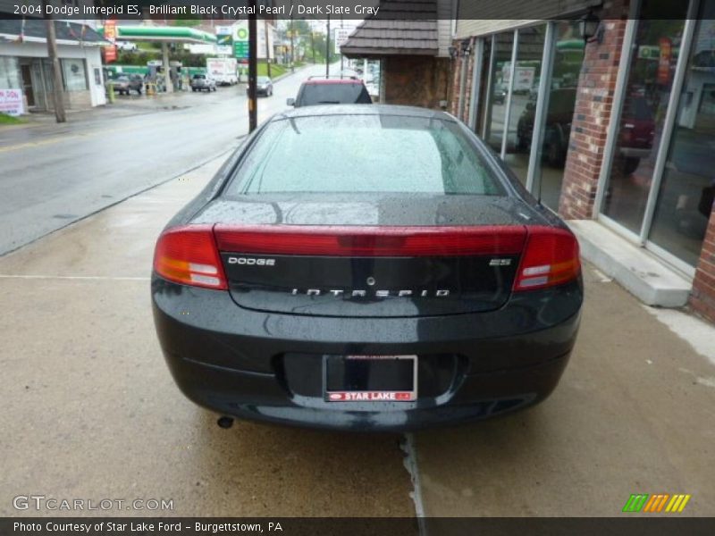 Brilliant Black Crystal Pearl / Dark Slate Gray 2004 Dodge Intrepid ES