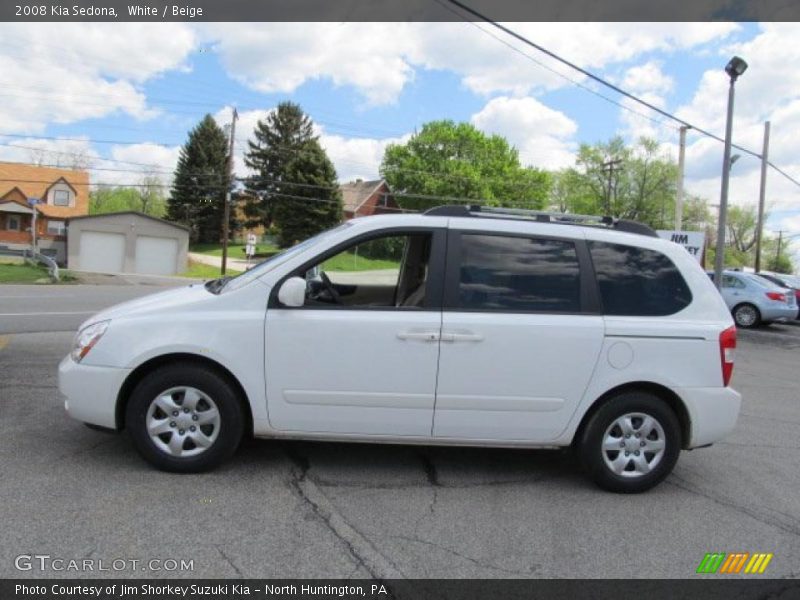 White / Beige 2008 Kia Sedona