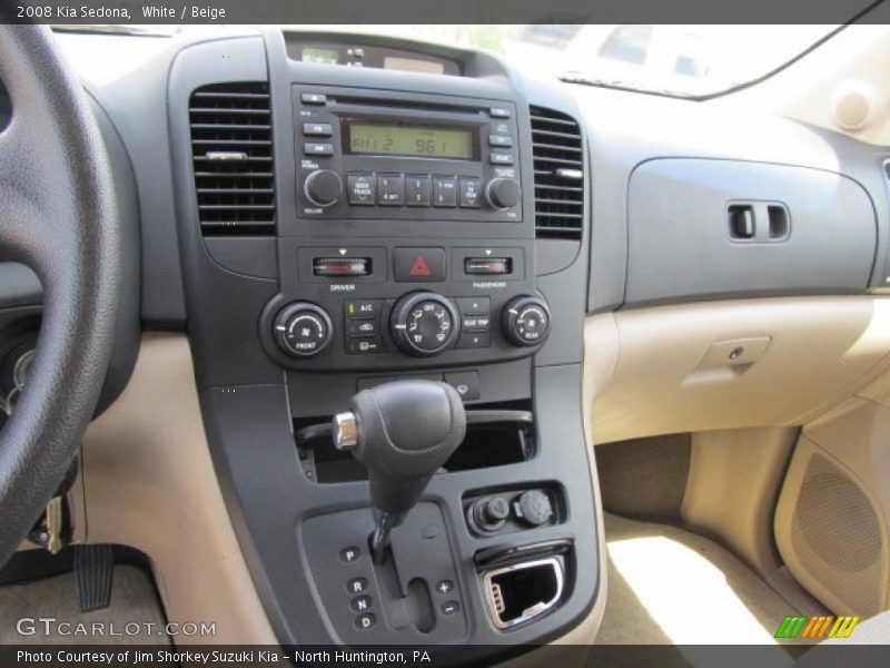 Controls of 2008 Sedona 