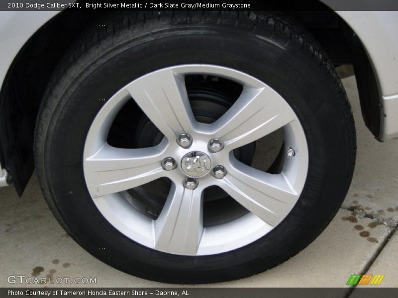 Bright Silver Metallic / Dark Slate Gray/Medium Graystone 2010 Dodge Caliber SXT