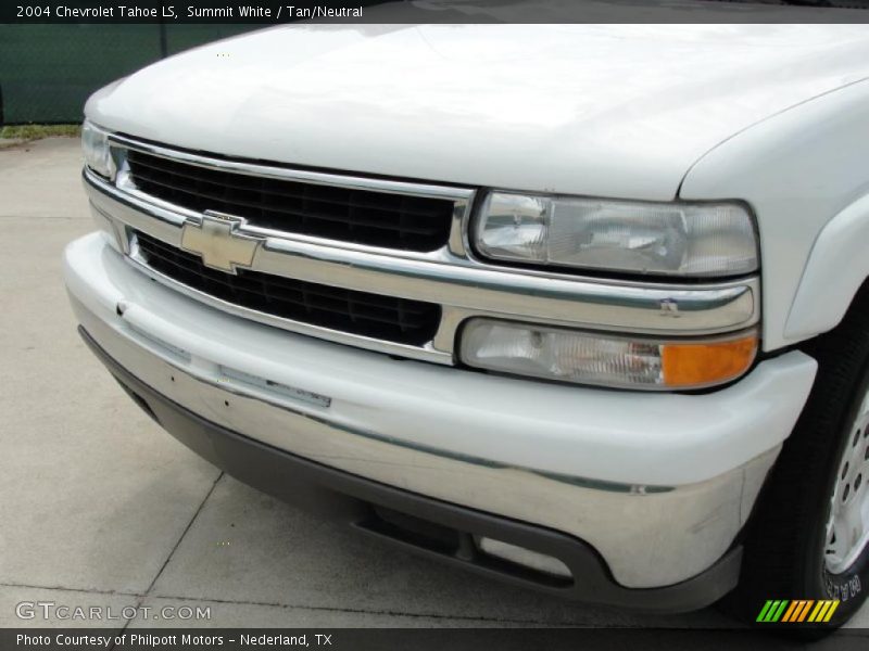 Summit White / Tan/Neutral 2004 Chevrolet Tahoe LS