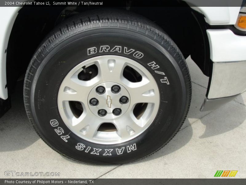 Summit White / Tan/Neutral 2004 Chevrolet Tahoe LS