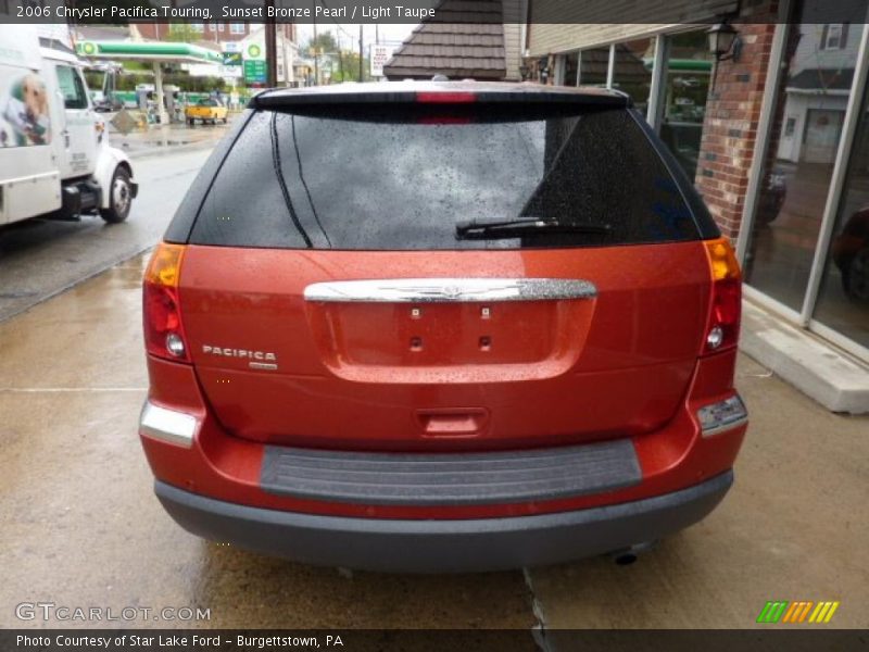 Sunset Bronze Pearl / Light Taupe 2006 Chrysler Pacifica Touring